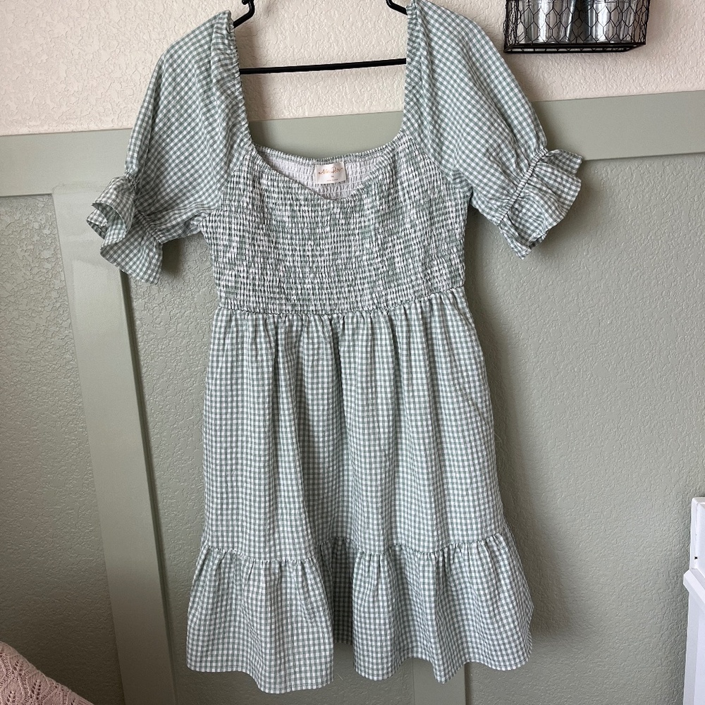 Mini Light Green/White Off-the-shoulder Dress